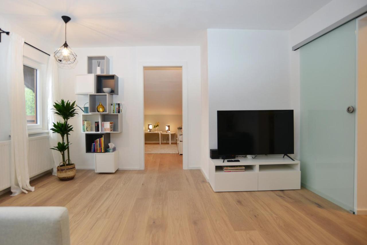 Ferienwohnung Innsbruck-Vill מראה חיצוני תמונה