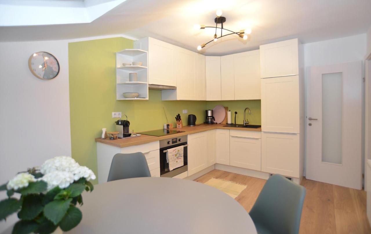 Ferienwohnung Innsbruck-Vill מראה חיצוני תמונה
