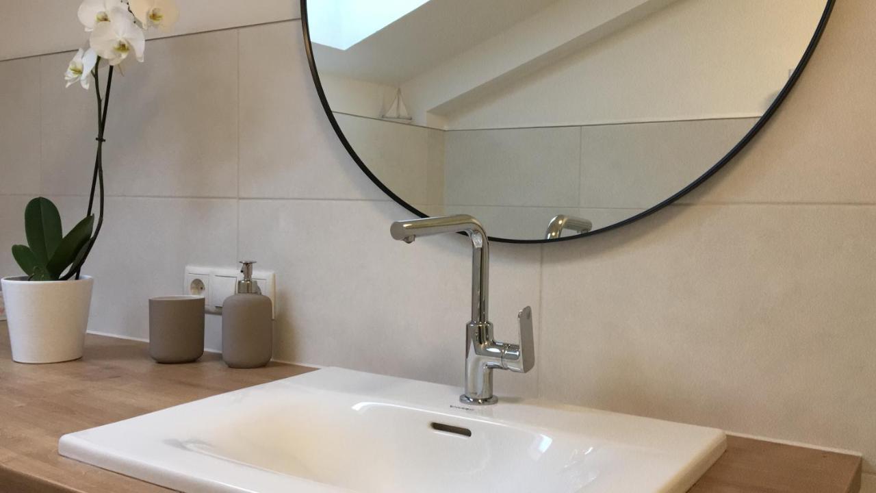 Ferienwohnung Innsbruck-Vill מראה חיצוני תמונה
