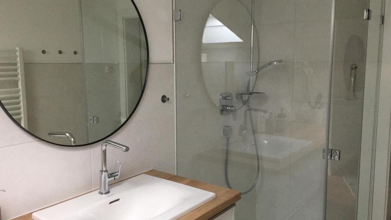 Ferienwohnung Innsbruck-Vill מראה חיצוני תמונה