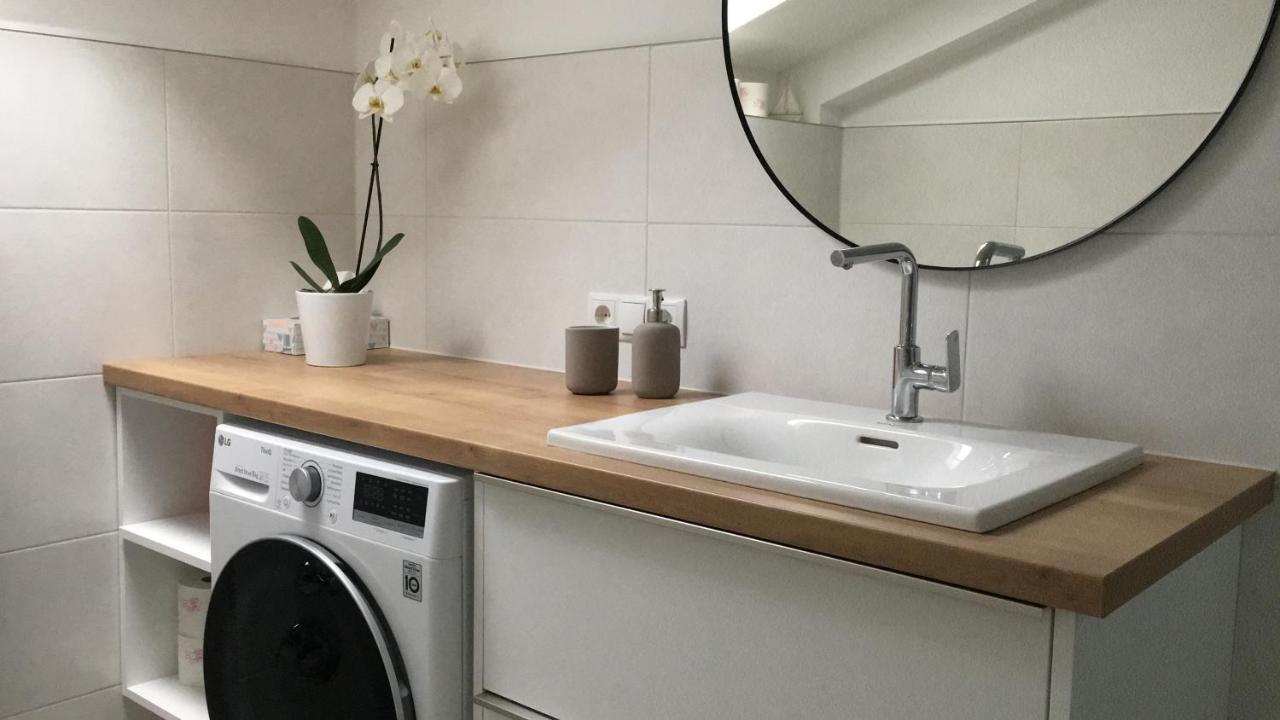Ferienwohnung Innsbruck-Vill מראה חיצוני תמונה